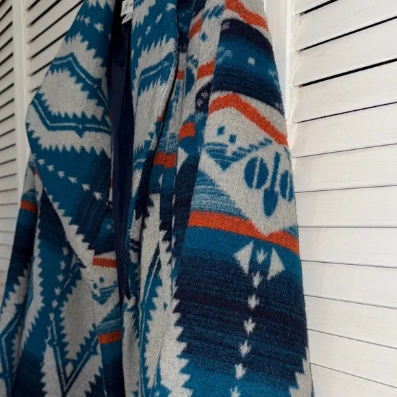 Ariat Blue and Gray Patterned Coat 36” length 21” p2p - Picture 2 of 6